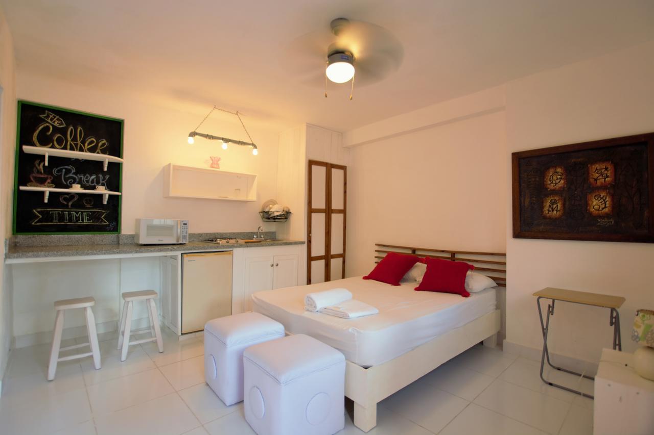 La Puerta Roja Guest House Santo Domingo Exterior photo