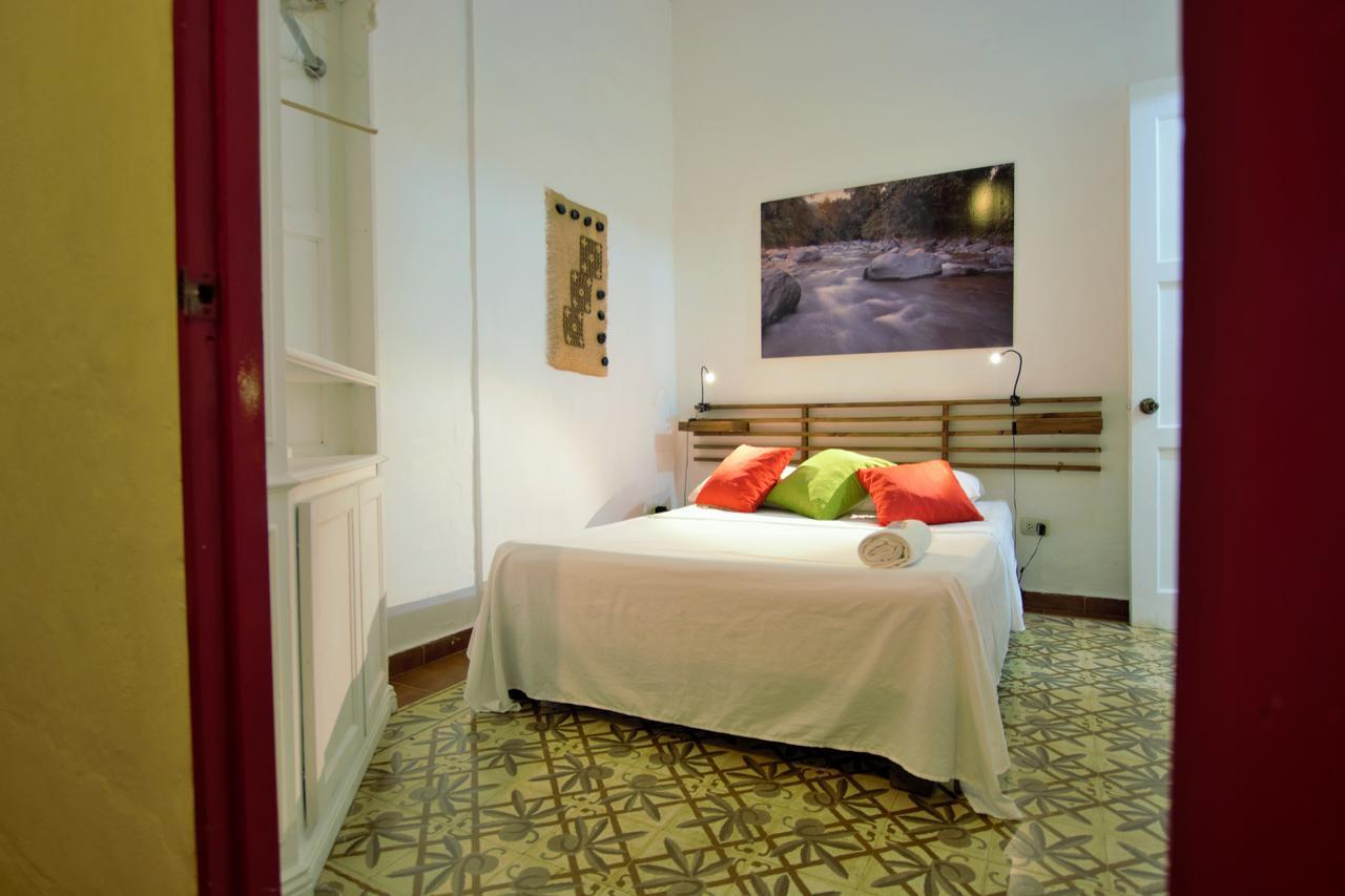 La Puerta Roja Guest House Santo Domingo Exterior photo
